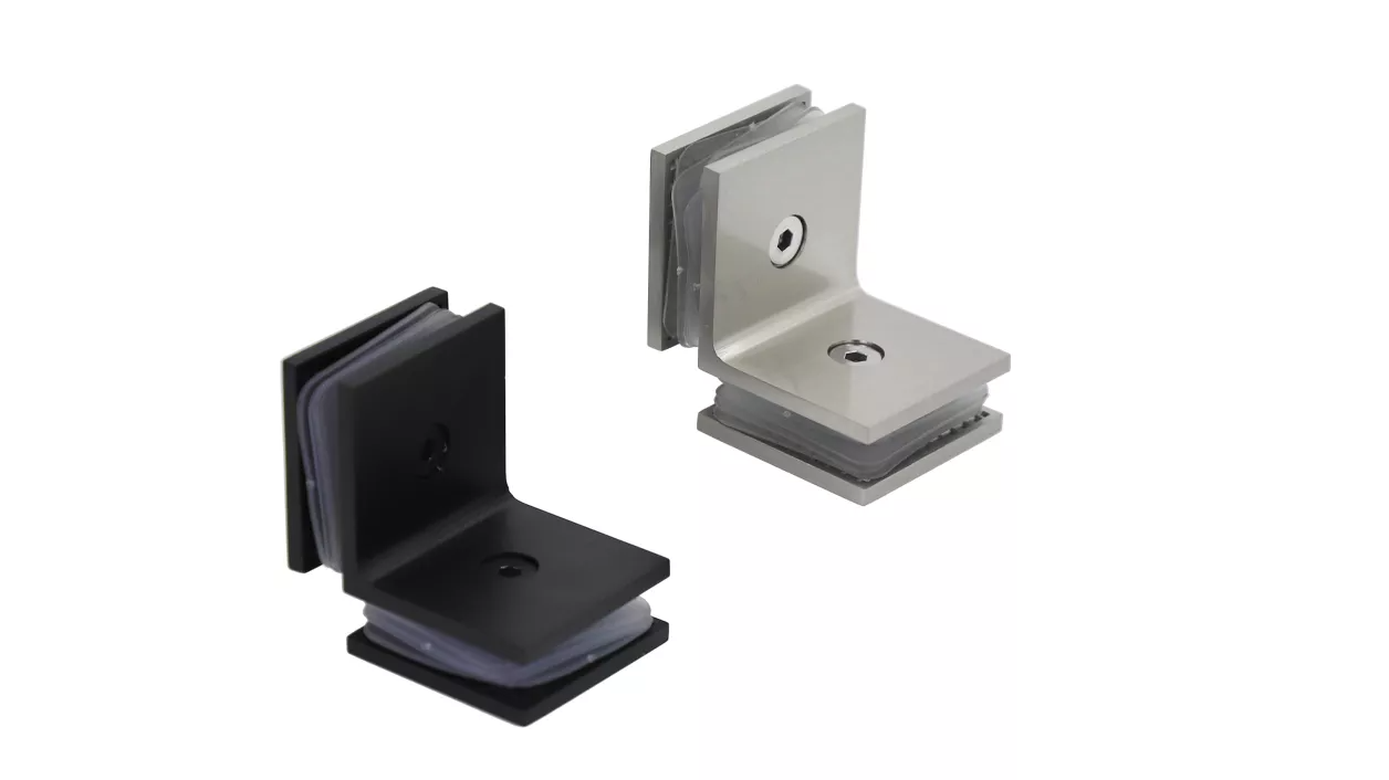 ¿Qué color de hardware para la puerta principal negra?